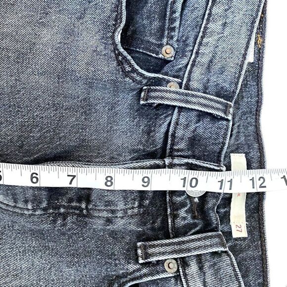 𝅺LEVI'S Wedgie Straight Leg High Rise Jean - Picture 11 of 12